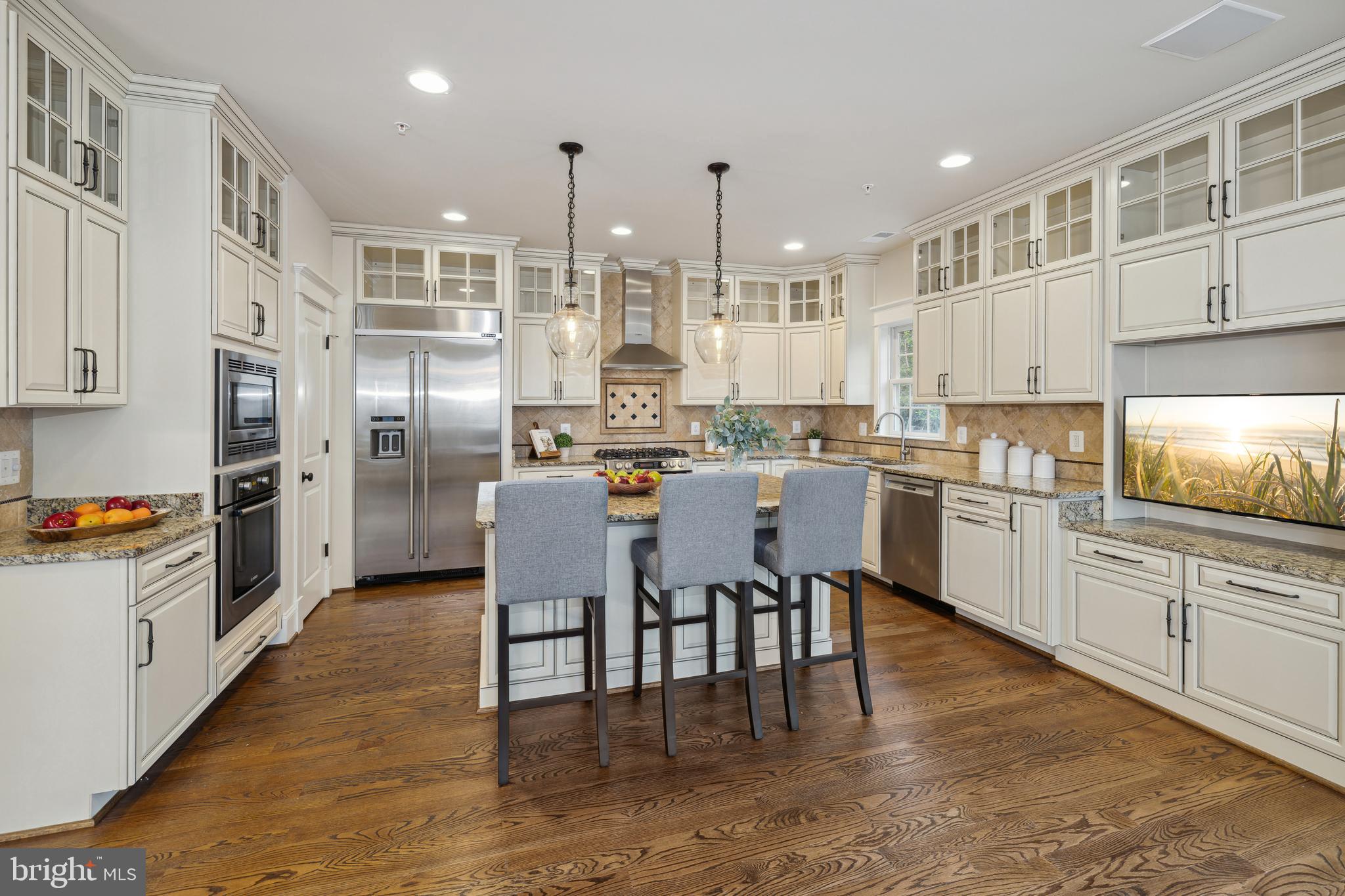 8104 Old Georgetown Road Bethesda, MD 20814 - Photo 9 of 47