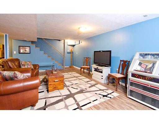 149 Mazarin Street Springfield, MA 01151 - Photo 27 of 30
