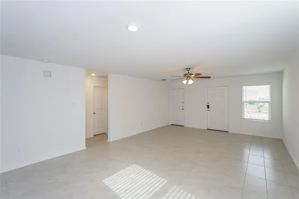 $1,725 | 2306 Great Belt Boulevard, Crandall, TX 75114