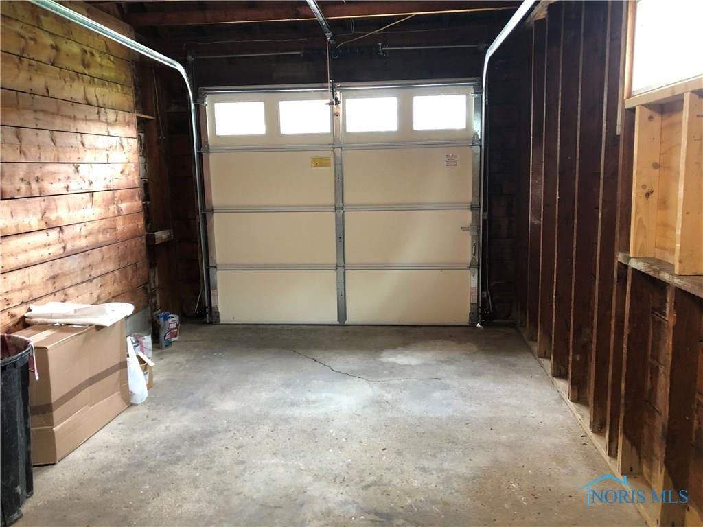 1027 Metcalf Road Toledo, OH 43615 - Photo 27 of 41 Photo 27