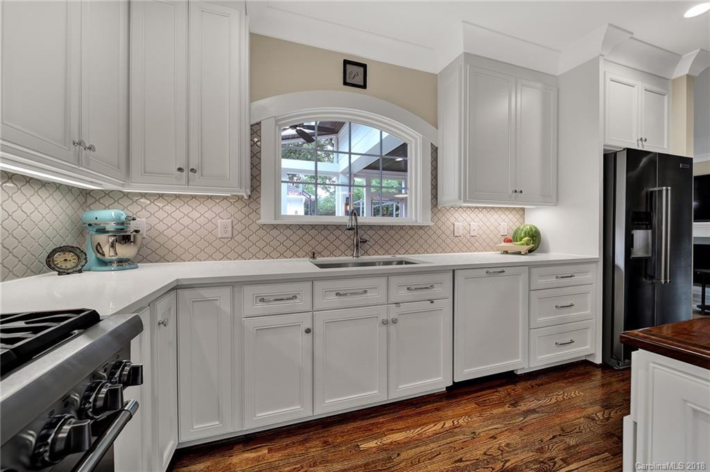3826 Haven Drive Charlotte, NC 28209 - Photo 13 of 33