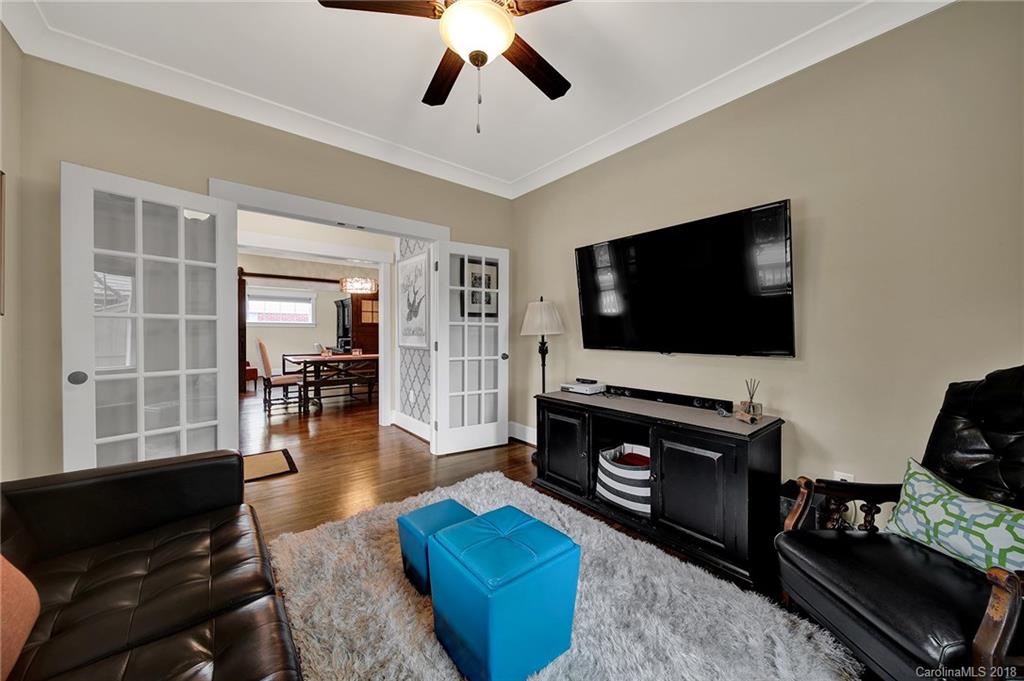 3826 Haven Drive Charlotte, NC 28209 - Photo 7 of 33