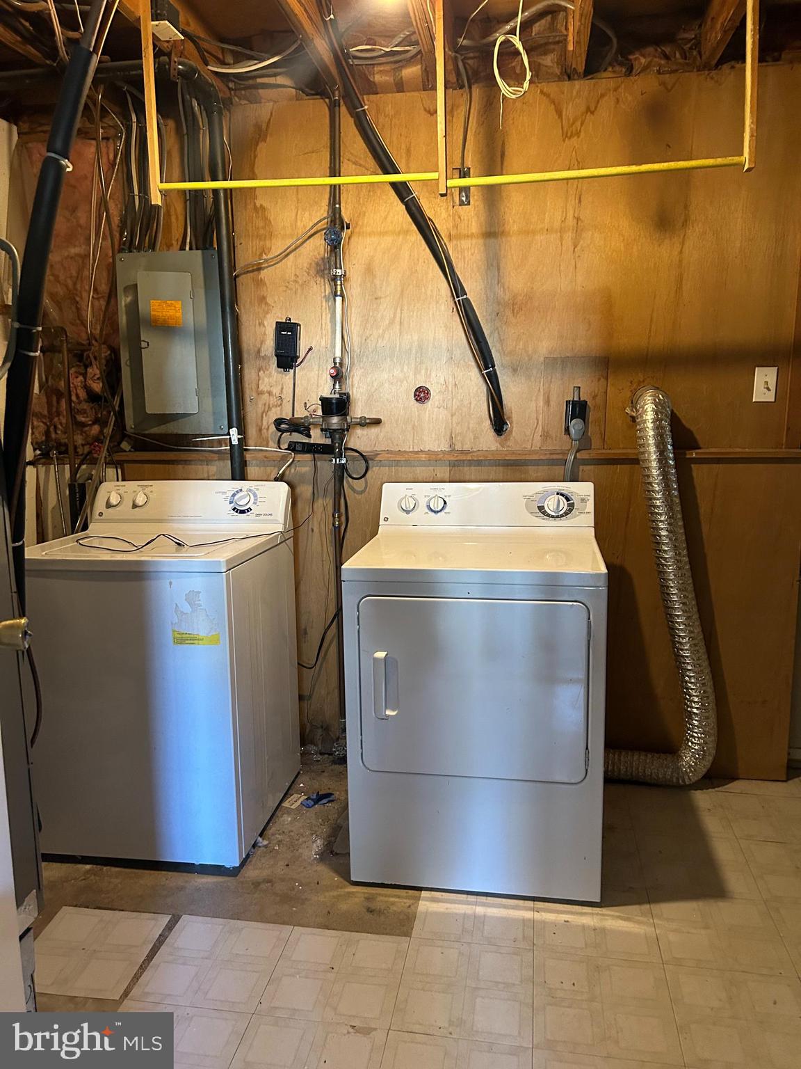 12835 Pinecrest Road Herndon, VA 20171 - Photo 17 of 48