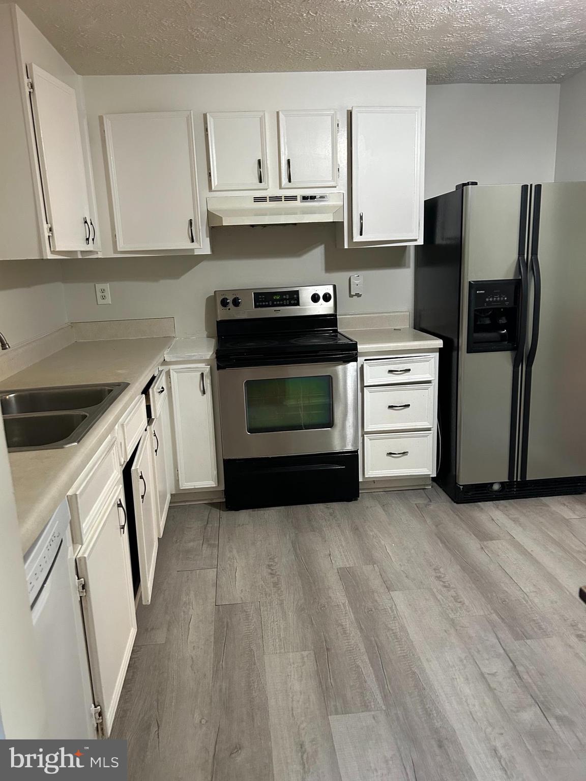 12835 Pinecrest Road Herndon, VA 20171 - Photo 32 of 48