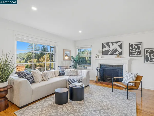 $1,770,000 | 9 Clotilda Court, Mill Valley, CA 94941