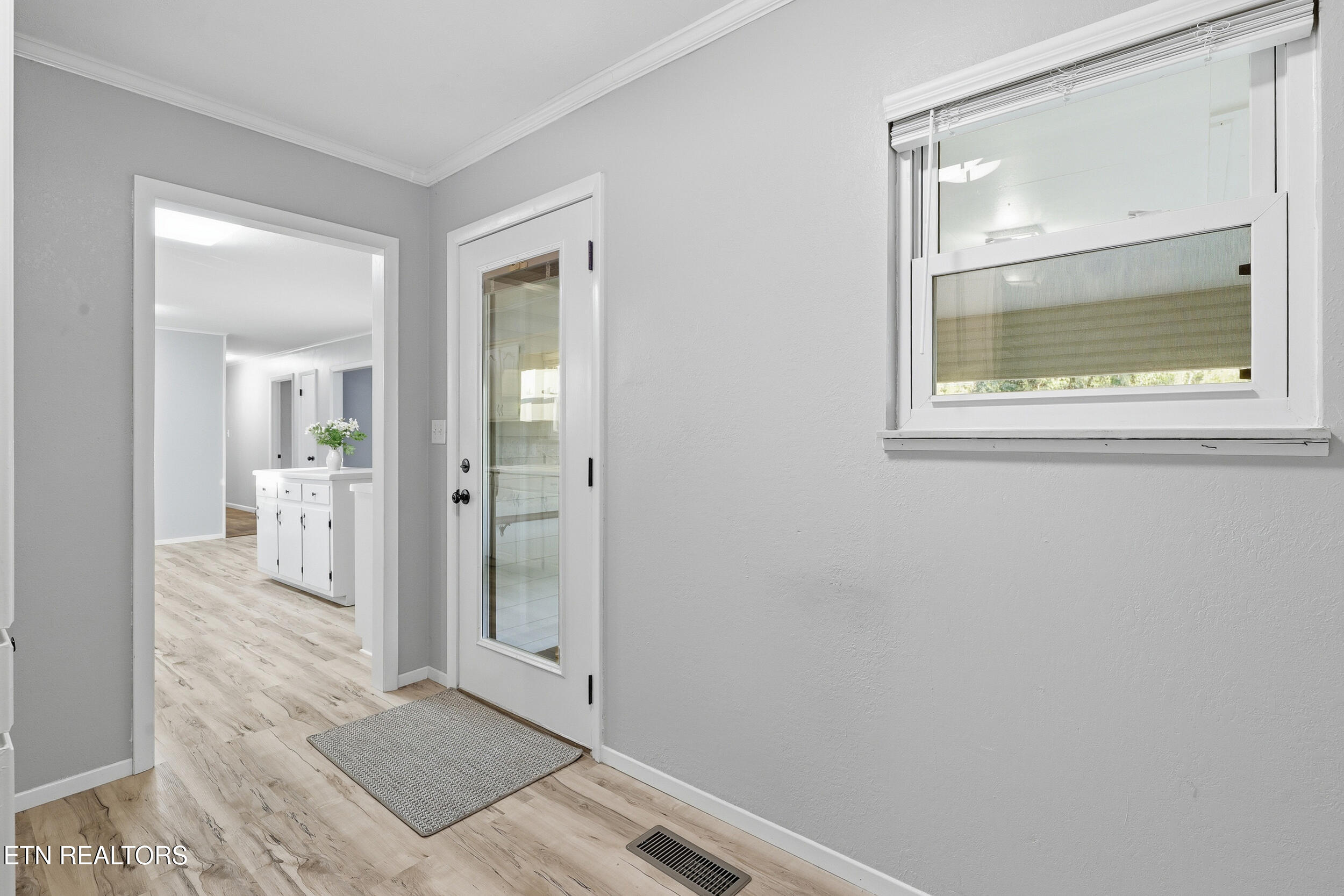 819 Rutledge Pike Blaine, TN 37709 - Photo 21 of 40 36_819_rutledge_pike_0104
