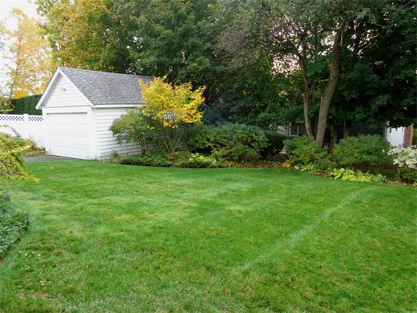 111 Whitney Road Medford, MA 02155 - Photo 4 of 24 Gallery Image 4