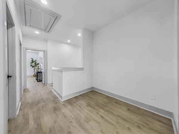 $2,250 | 2410 Vaughn Street, Unit E, Houston, TX 77093