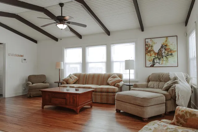 $279,000 | 298 West Empire Avenue, Benton Harbor, MI 49022