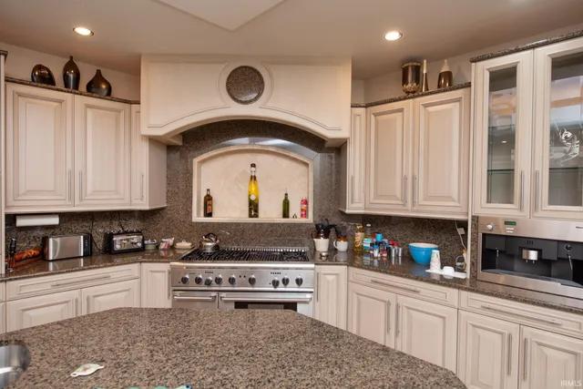 $1,500,000 | 1351 East 250 South, Winamac, IN 46996