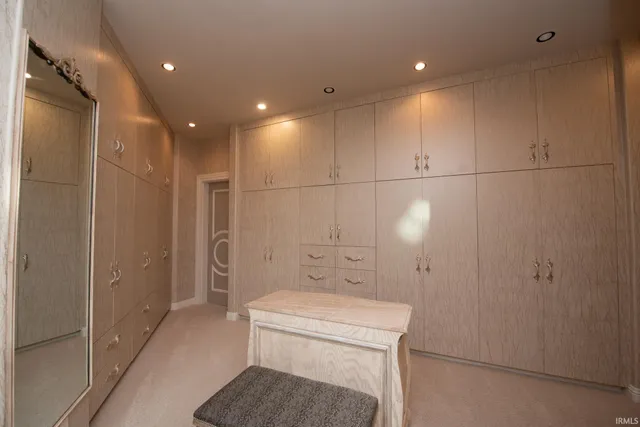 $1,500,000 | 1351 East 250 South, Winamac, IN 46996