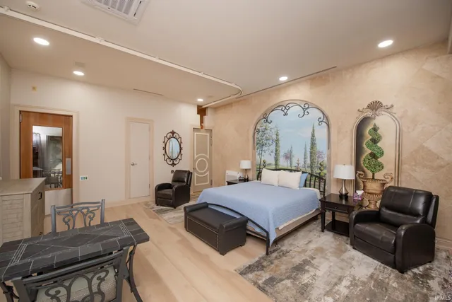 $1,500,000 | 1351 East 250 South, Winamac, IN 46996