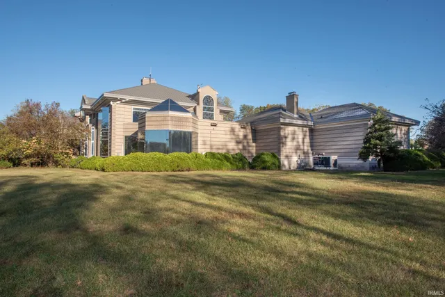 $1,500,000 | 1351 East 250 South, Winamac, IN 46996