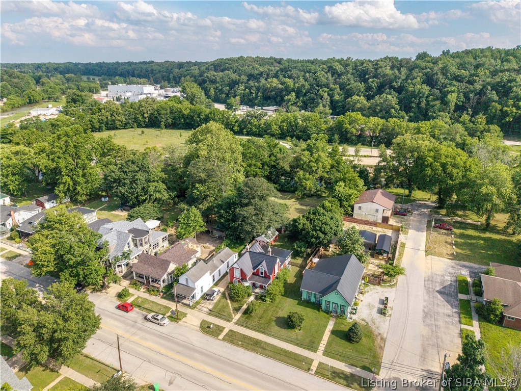 511 East Chestnut Street Corydon, IN 47112 - Photo 8 of 37