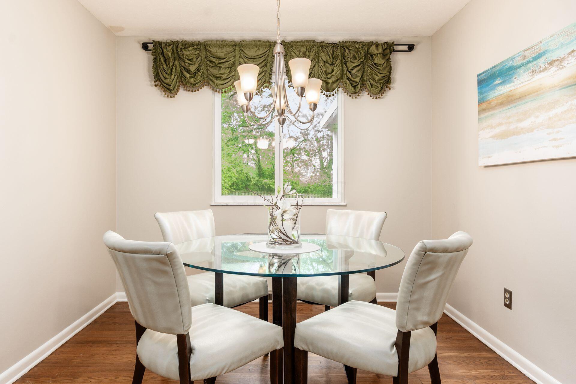 2779 Clifton Road Columbus, OH 43221 - Photo 7 of 37 Dining Room