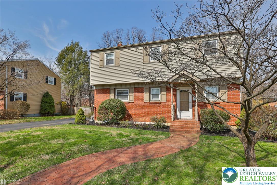 2246 Barrington Road Bethlehem, PA 18018 - Photo 3 of 72 Gallery Image 3