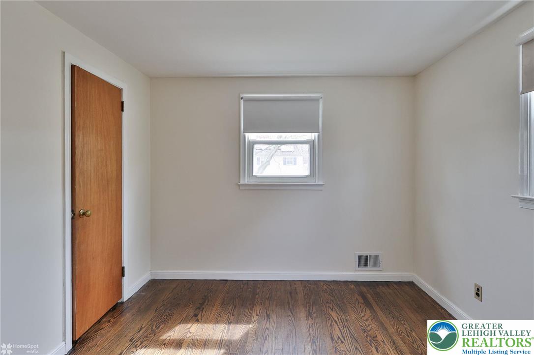 2246 Barrington Road Bethlehem, PA 18018 - Photo 33 of 72 Gallery Image 33