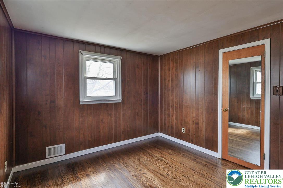 2246 Barrington Road Bethlehem, PA 18018 - Photo 46 of 72 Gallery Image 46