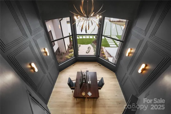 a view of entryway