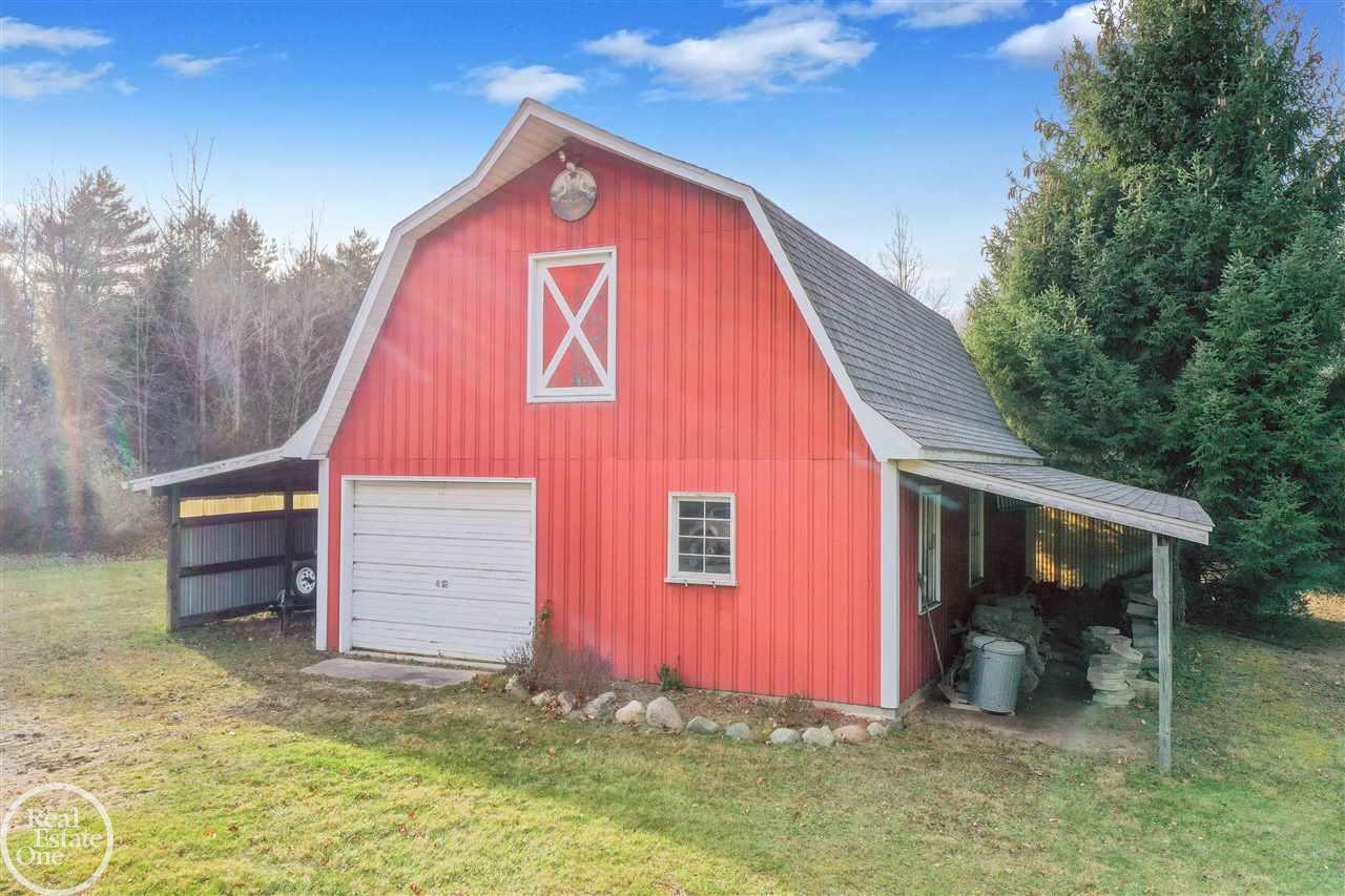 355 North Huron View Road Carsonville, MI 48419 - Photo 38 of 44