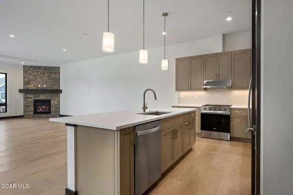 $2,017,406 | 216 Hay Meadow Drive, Unit LOT 34, Fraser, CO 80442