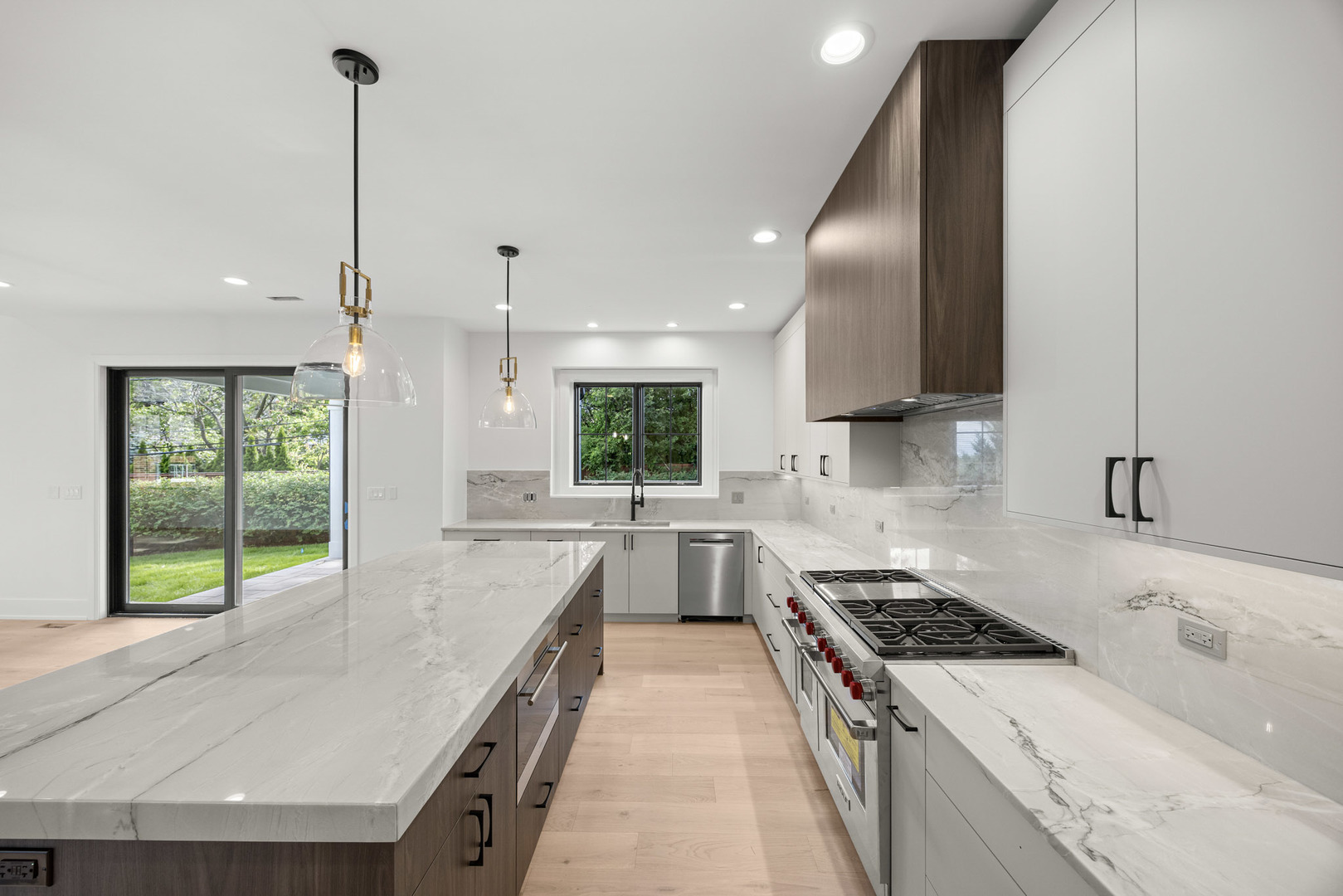 440 Briarhill Road Glenview, IL 60025 - Photo 4 of 19