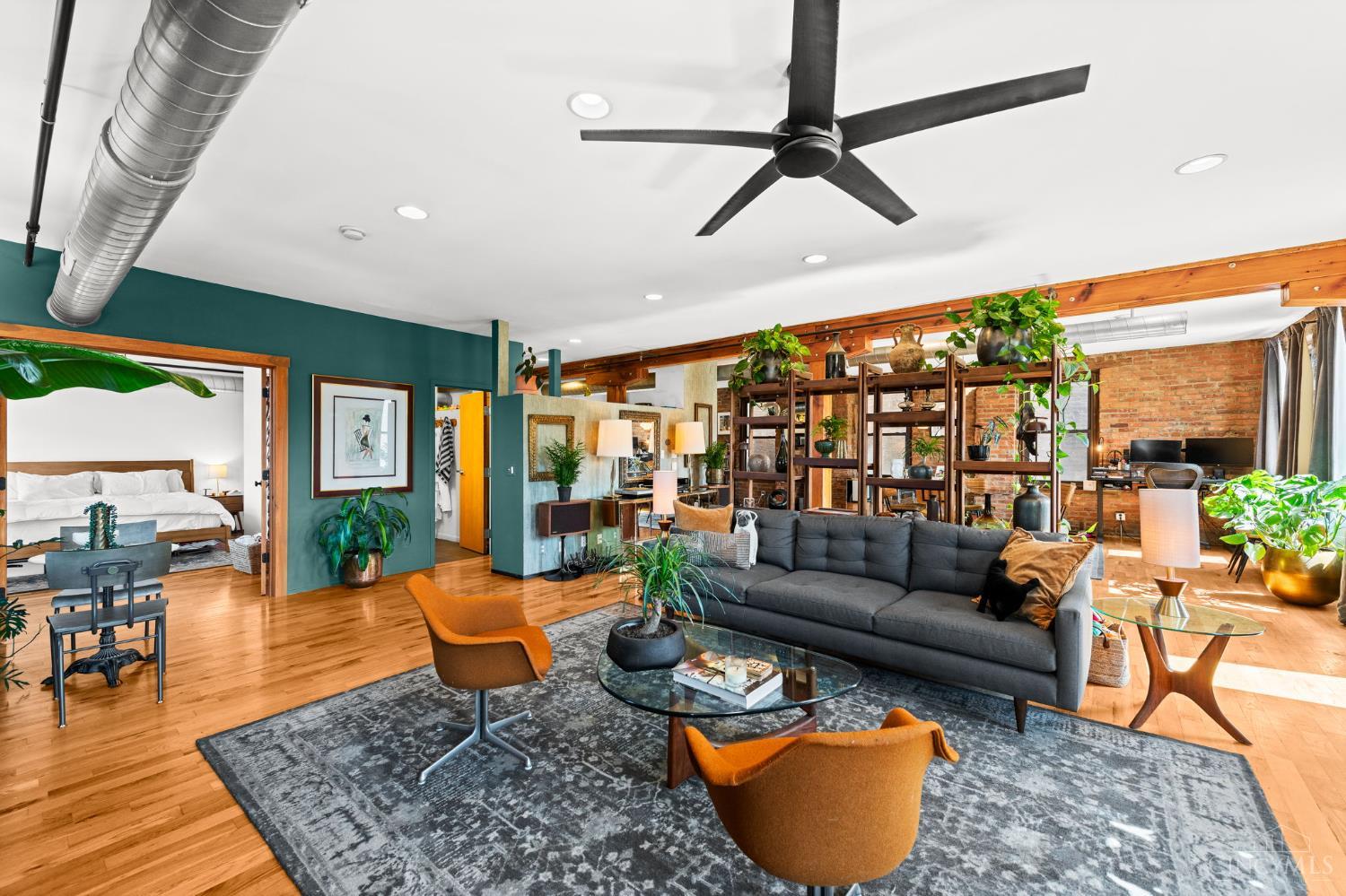 404 Reading Road, Unit 301 Cincinnati, OH 45202 - Photo 30 of 43 Gallery Image 30