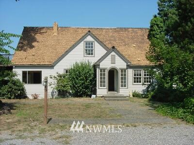 33325 South R 2 Sultan, WA 98294 - Photo 1 of 1 a front view of a house with a garden