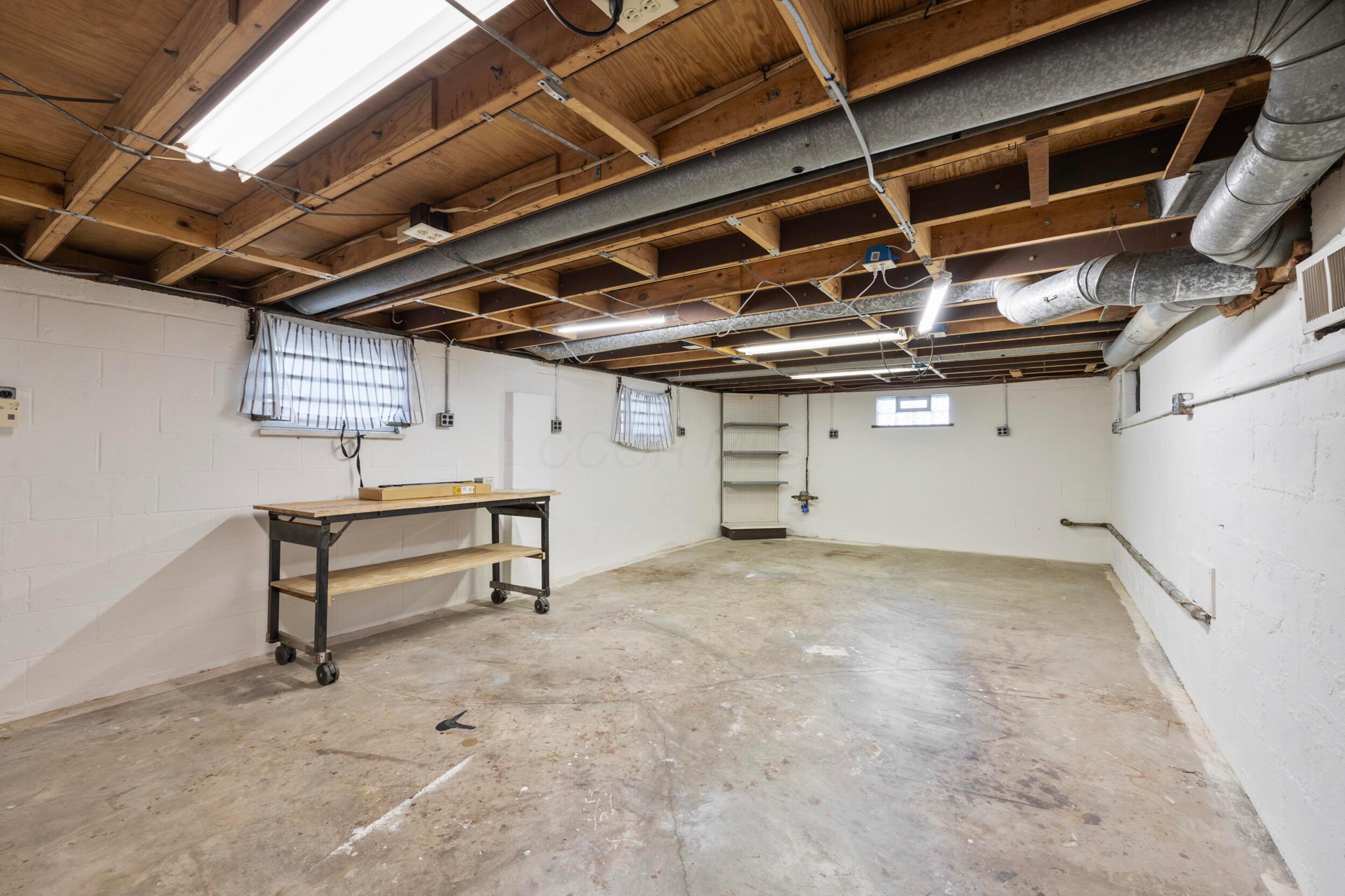 3309 Clime Road Columbus, OH 43223 - Photo 26 of 29 34_4x3a6176