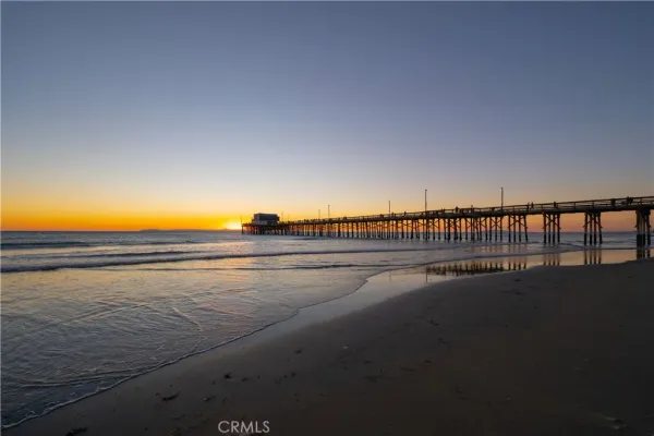 $3,900 | 216 Agate Avenue, Newport Beach, CA 92662