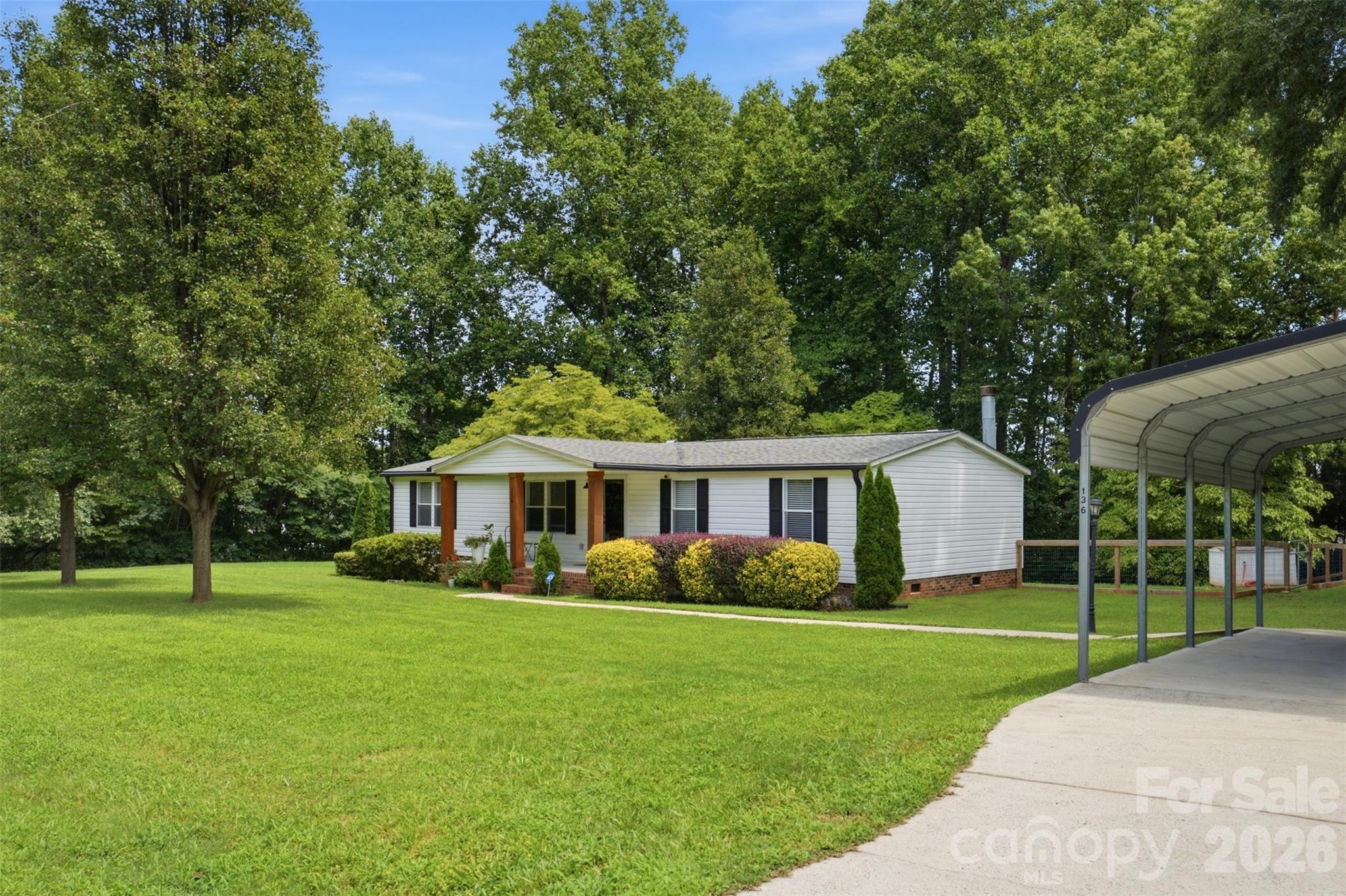 136 Mott Road Mooresville, NC 28115 - Photo 2 of 38 Gallery Image 2