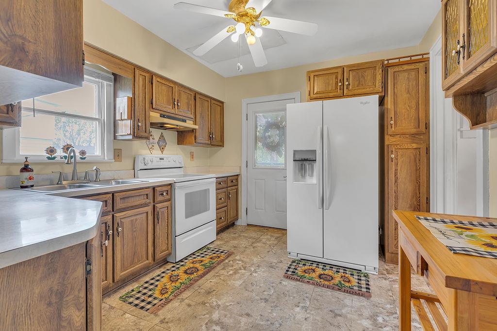 184 Clay Street Rochester, PA 15074 - Photo 11 of 23 Gallery Image 11