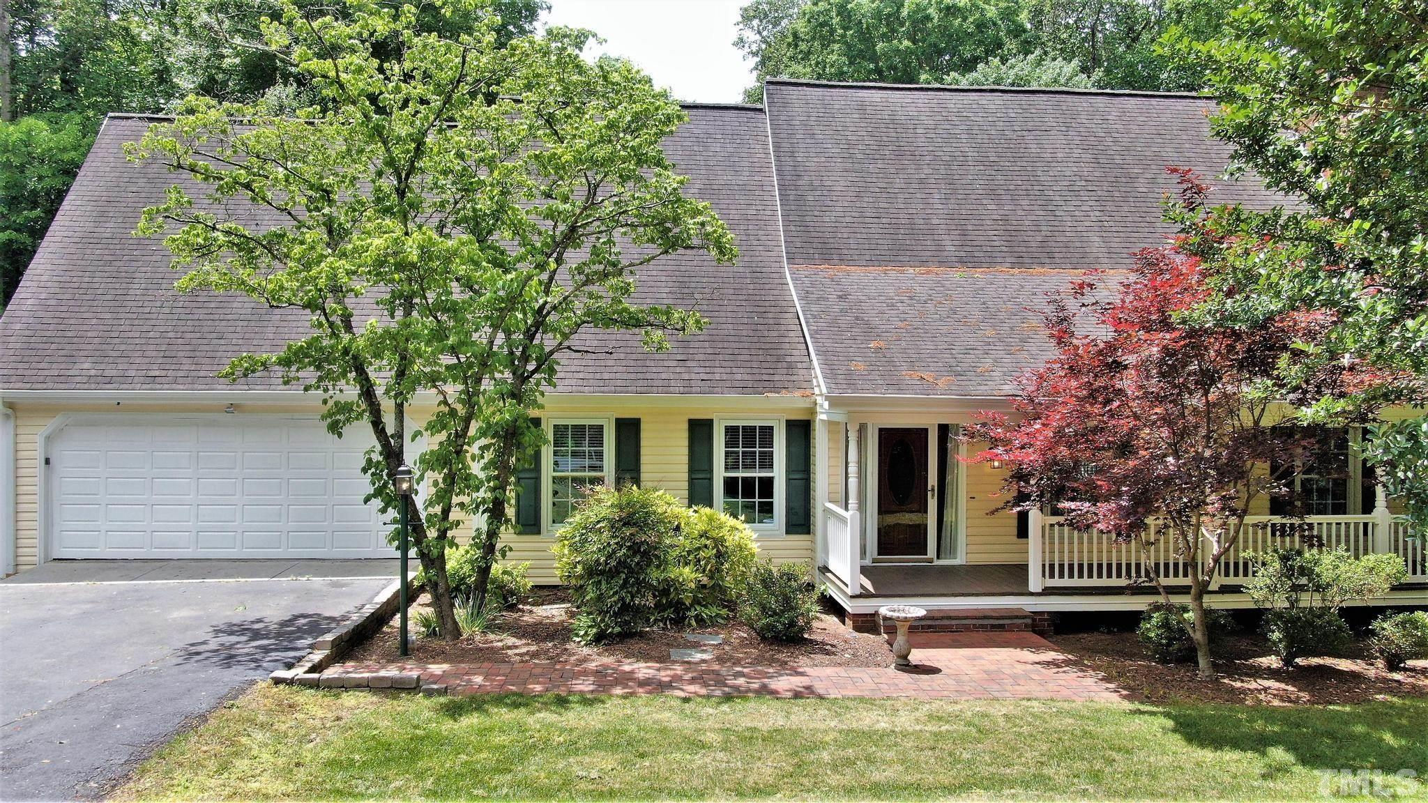 1496 Kerner Road Kernersville, NC 27284 - Photo 2 of 82 front view of a house with a yard
