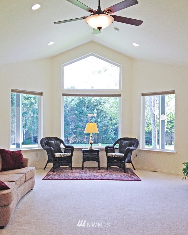 925 Durwachter Road Port Angeles, WA 98363 - Photo 4 of 23 Gallery Image 4