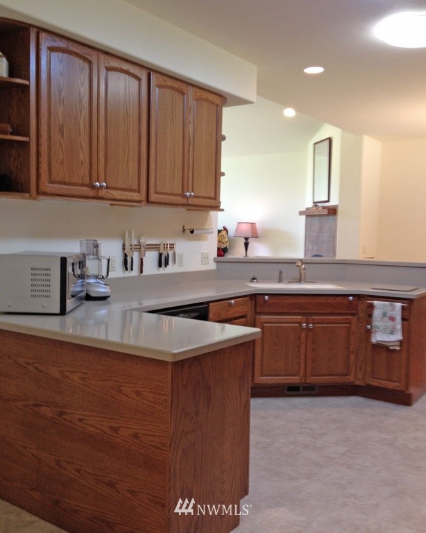 925 Durwachter Road Port Angeles, WA 98363 - Photo 9 of 23 Gallery Image 9