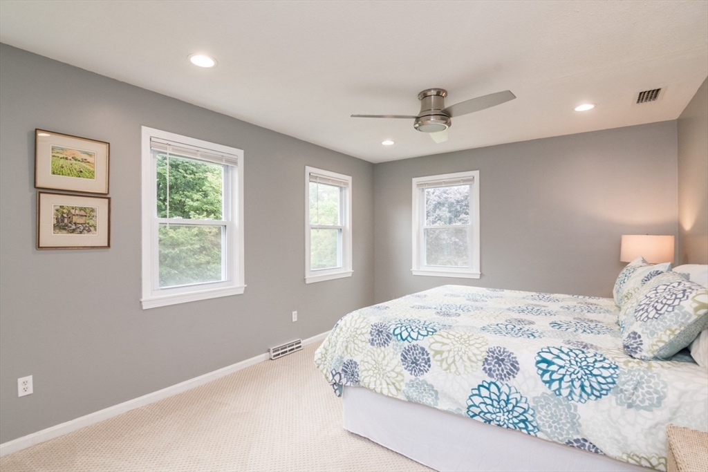 49 Quinnehtuk Road Longmeadow, MA 01106 - Photo 23 of 42
