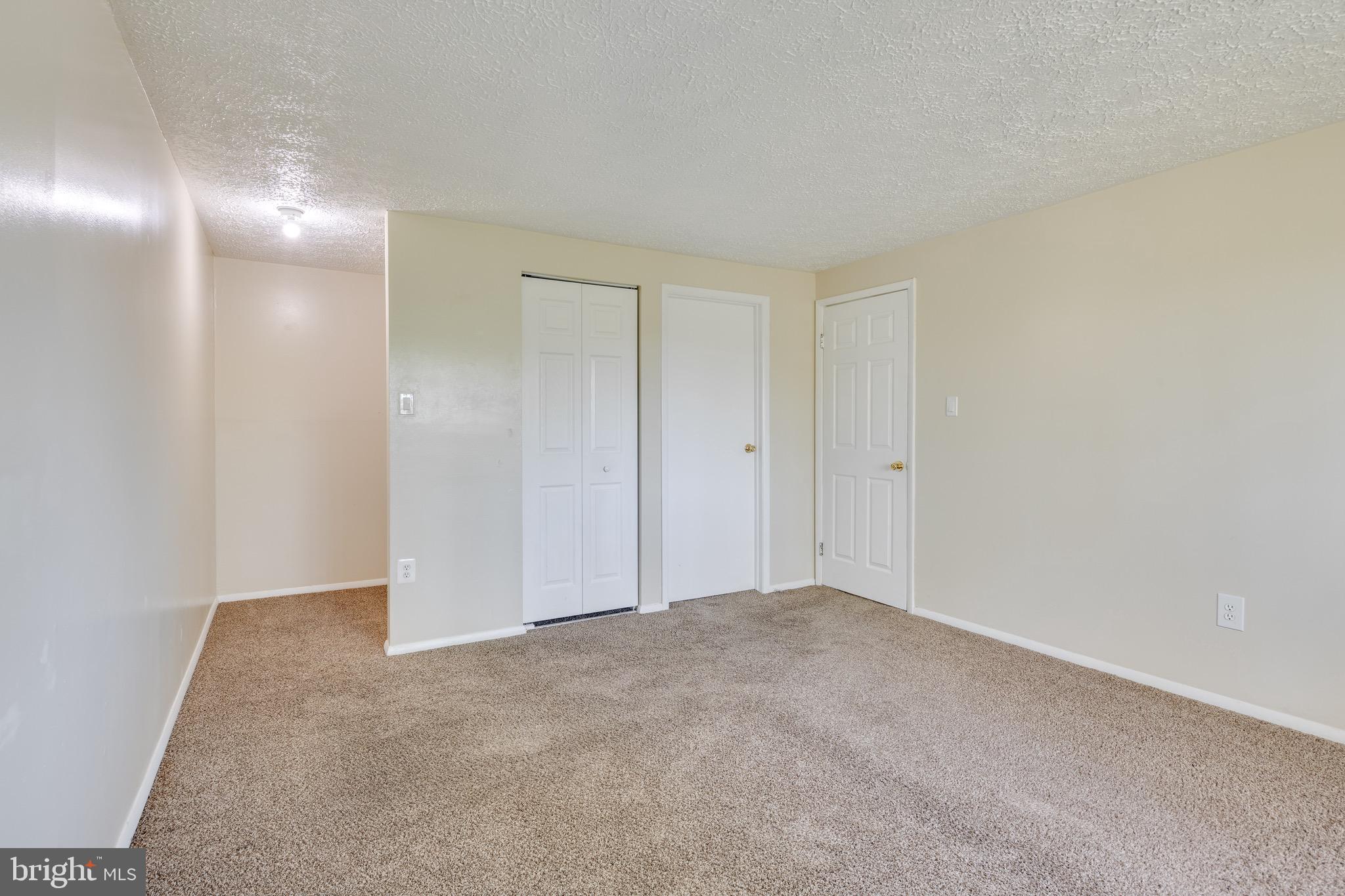 19509 Gunners Branch Road, Unit 633 Germantown, MD 20876 - Photo 21 of 32 Primary bedroom