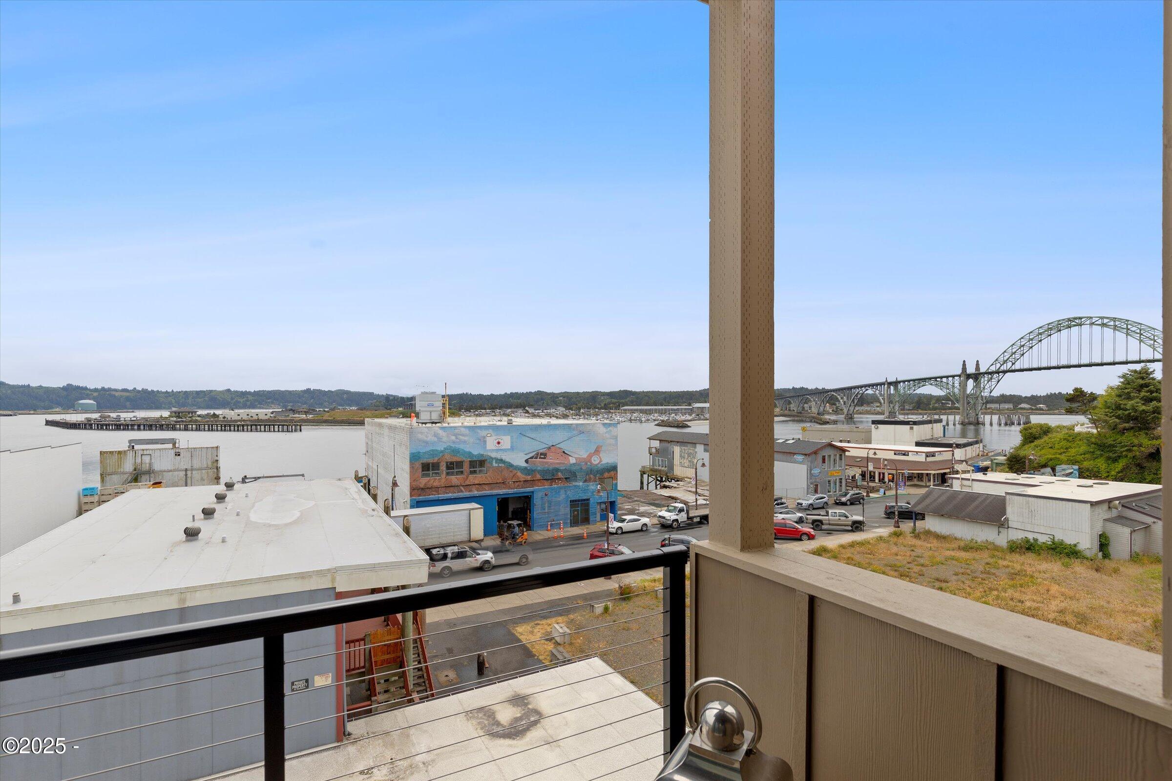 811 Southwest 13th Street, Unit 4 Newport, OR 97365 - Photo 18 of 50 14-IMG_5793