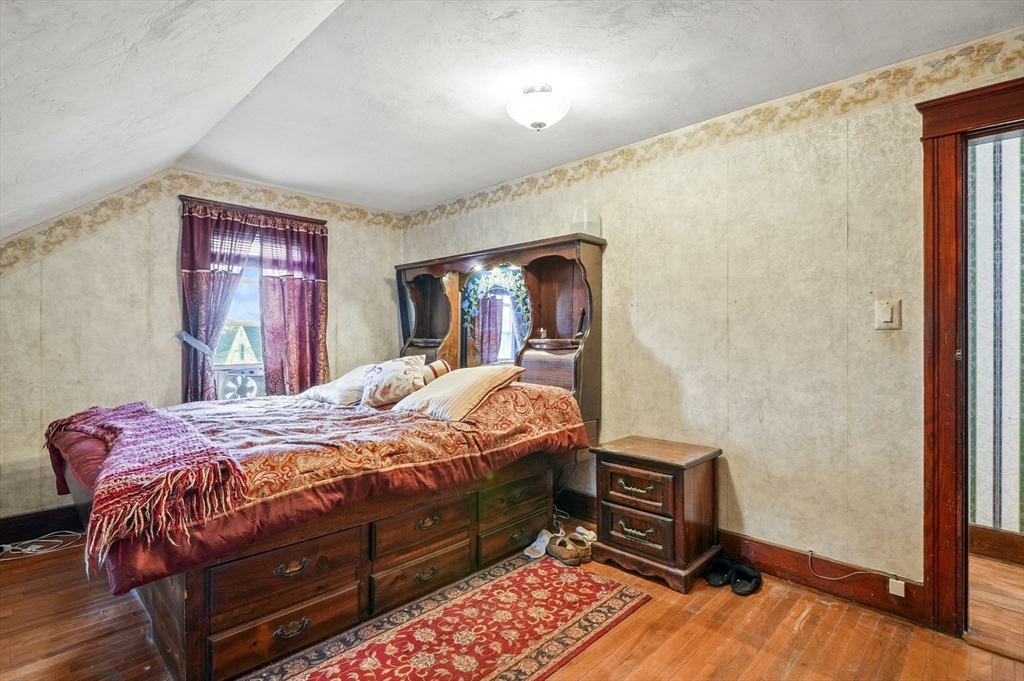 5 Rural Street Worcester, MA 01604 - Photo 11 of 21 Gallery Image 11