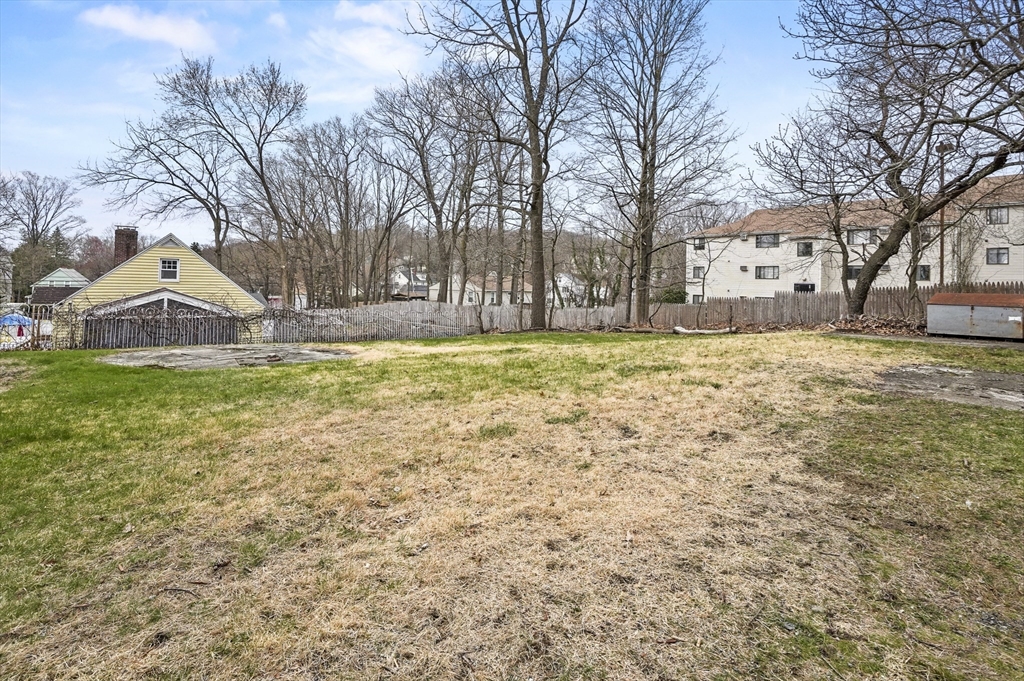5 Rural Street Worcester, MA 01604 - Photo 20 of 21 Gallery Image 20