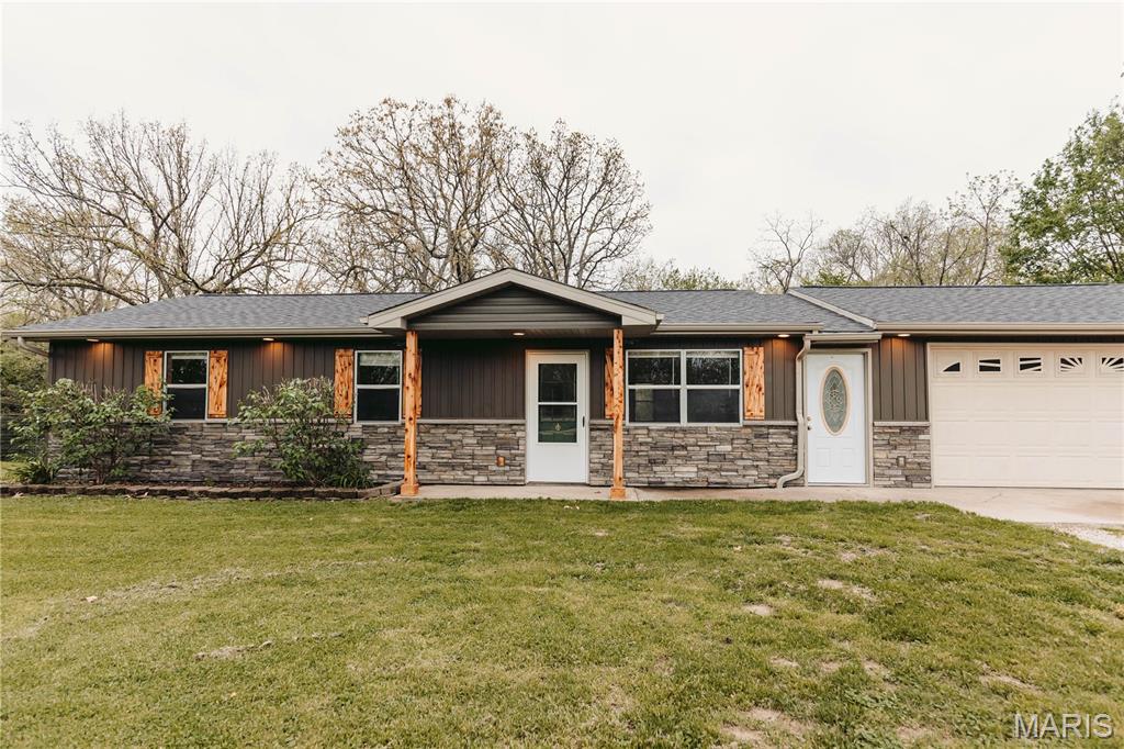 14580 Conway Road Dixon, MO 65459 - Photo 2 of 40