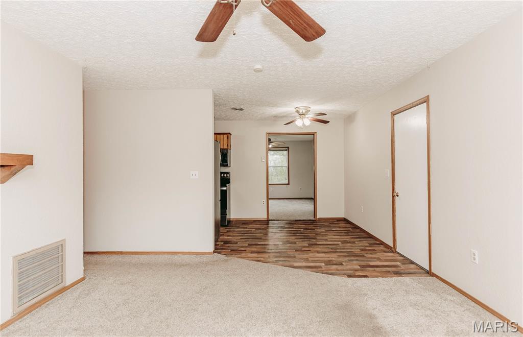 14580 Conway Road Dixon, MO 65459 - Photo 27 of 40