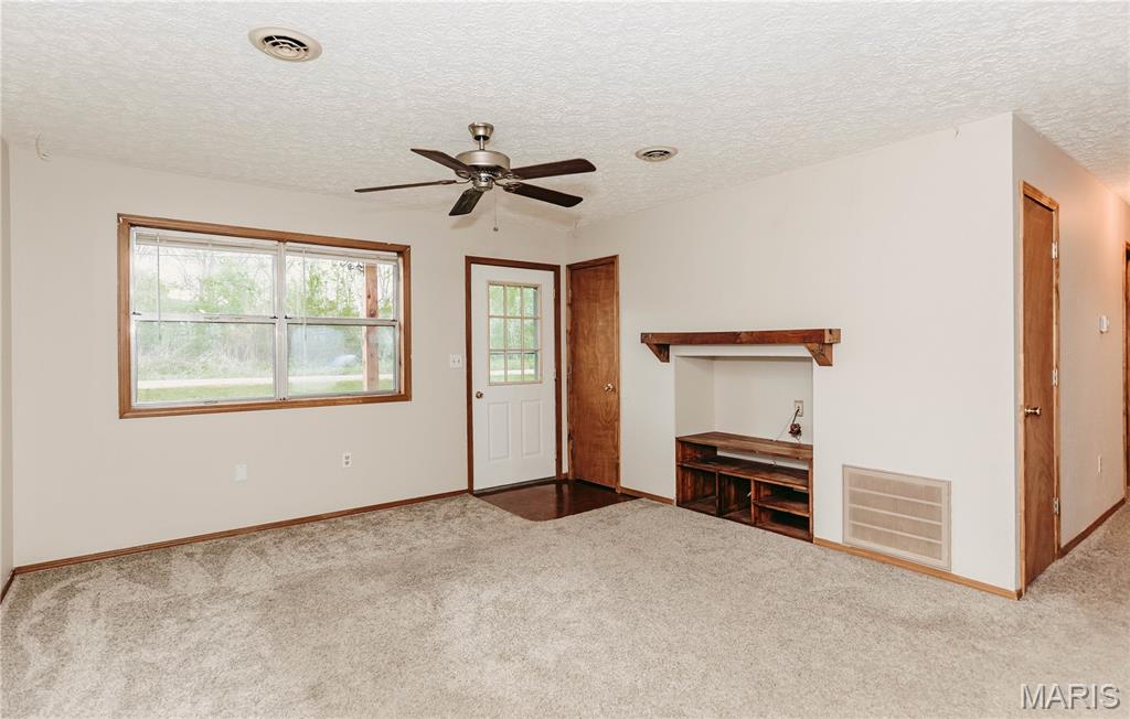 14580 Conway Road Dixon, MO 65459 - Photo 7 of 40