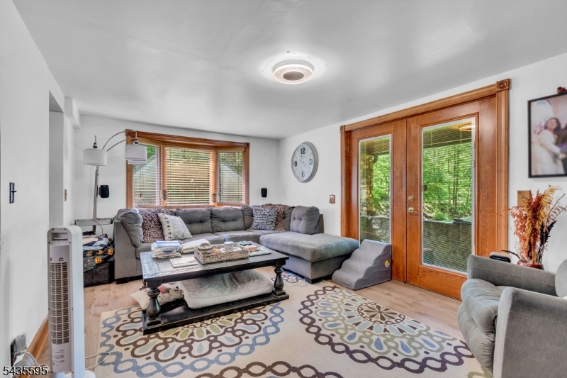 145 Millbrook Road Washington, NJ 07882 - Photo 5 of 39
