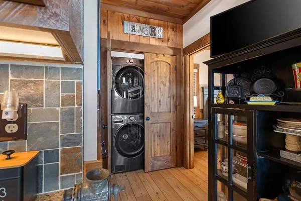 $899,000 | 729 Wilderness Creek Way, Murphy, NC 28906