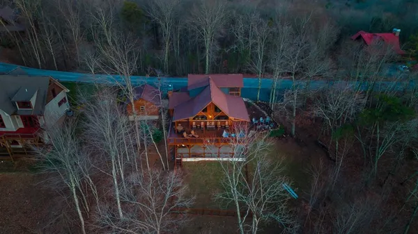 $899,000 | 729 Wilderness Creek Way, Murphy, NC 28906
