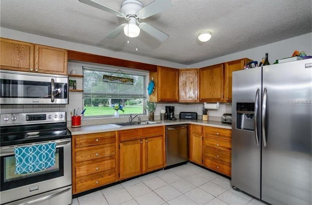 14318 Guava Street Hudson, FL 34667 - Photo 35 of 36