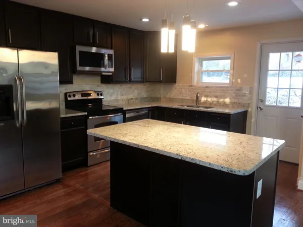 $2,700 | 2303 Cheverly Avenue, Landover, MD 20785