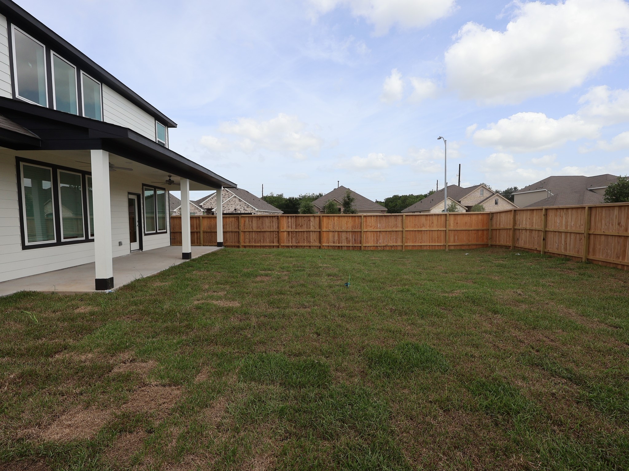 2014 Heather Rdg Way Rosenberg, TX 77471 - Photo 16 of 41 Gallery Image 16