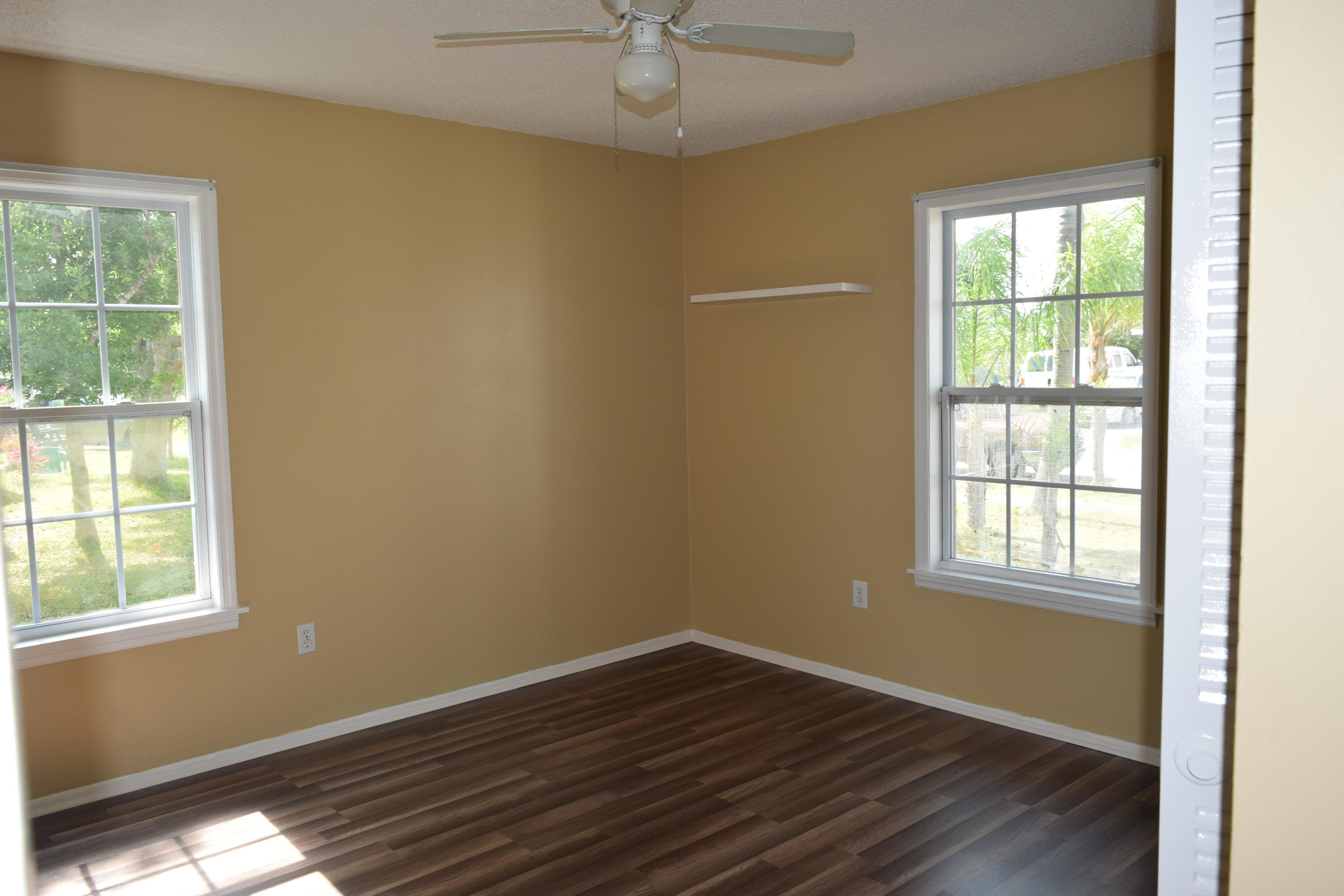 1450 Creel Road Northeast Palm Bay, FL 32905 - Photo 11 of 27 DSC_0945